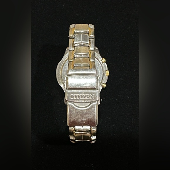 CITIZEN Men’s CHRONOGRAPH Watch Gold/Silver Black Face Quartz - Picture 4 of 4
